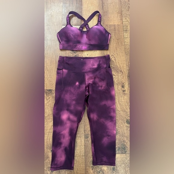 Under Armour infinity Womens 2 piece activewear set outfit Sz large fitted - Picture 1 of 12